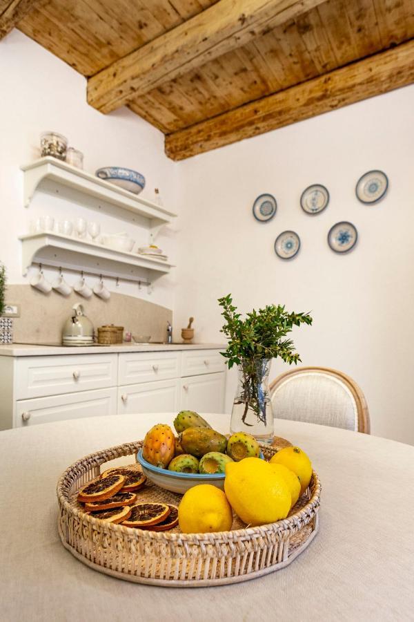 סירקוזה Ammari Ortigia Apartment מראה חיצוני תמונה